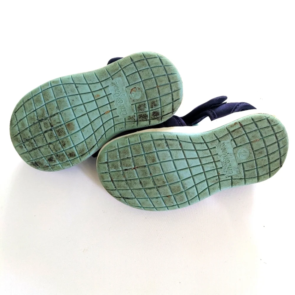 Cat & Jack Blue Water Shoes - Size 7